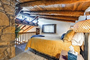 Log Cabin Retreat in Kentucky: Fire Pit & Grill!