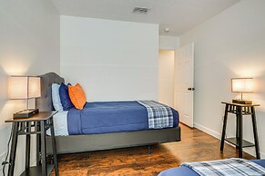 9 Mi to Disney: Home w/ Pool Table & Water Views!