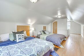 5 Mi to Dtwn & Ysu: Pet-friendly Youngstown Home