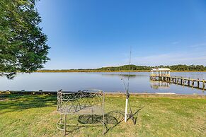 Riverfront Gem w/ Fire Pit in Eden