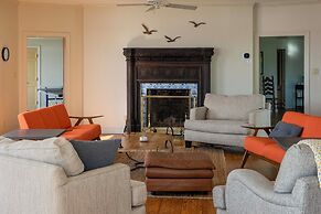 Riverfront Gem w/ Fire Pit in Eden