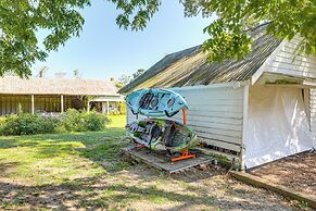 Riverfront Gem w/ Fire Pit in Eden