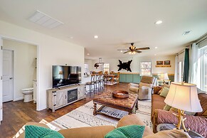 Scenic Mtn Views & Fire Pit: Modern Lenoir Retreat