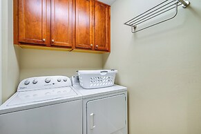 Walk to Marina + Restaurants: Cape Coral Escape