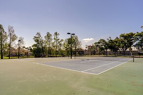 Walk to Marina + Restaurants: Cape Coral Escape