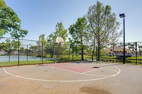 Walk to Marina + Restaurants: Cape Coral Escape