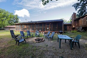 Snowmobile & Enjoy Eagle River! Southside Lodge