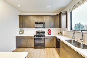 2 Mi to Dtwn: Dog-friendly Gem w/ Patio in Boise