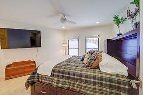 Ski, Hike & More: Beech Mountain Getaway!