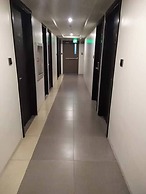Araneta Cubao No Brown Outs 1BR Furnished Condo With Balcony Free Wifi