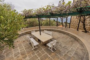 Olive Resort & Villas