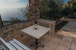 Olive Resort & Villas