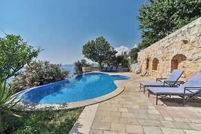 Olive Resort & Villas