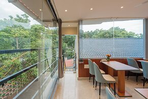 Emperor Ozran by Alaya Stays