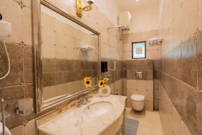 Emperor Ozran by Alaya Stays