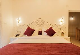 Emperor Ozran by Alaya Stays