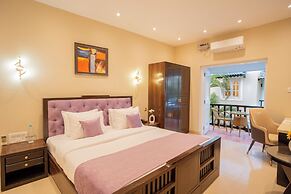 Emperor Ozran by Alaya Stays