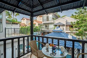 Emperor Ozran by Alaya Stays