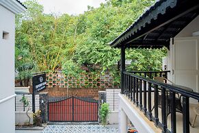 Emperor Ozran by Alaya Stays