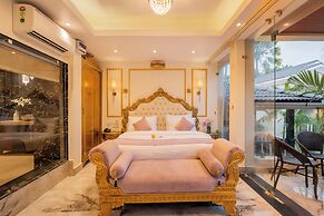 Emperor Ozran by Alaya Stays