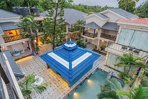 Emperor Ozran by Alaya Stays