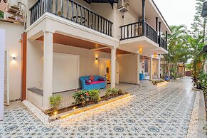 Emperor Ozran by Alaya Stays