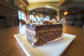 Villa 2059 2 Bed 2 Bath Full Kitchen 2 Bedroom Villa