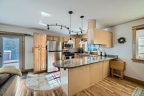 Moon Creek Cabin 2 Bedroom Cabin