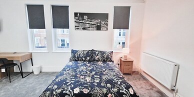 The Burford Hideaway