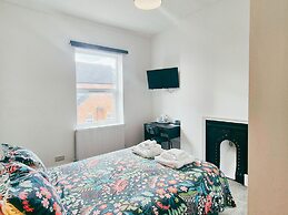 The Burford Hideaway