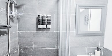 The Burford Hideaway