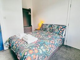 The Burford Hideaway