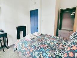 The Burford Hideaway