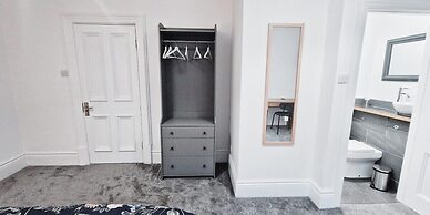 The Burford Hideaway