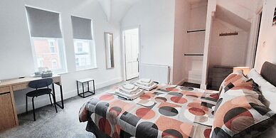 The Burford Hideaway