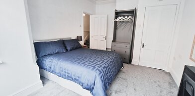 The Burford Hideaway