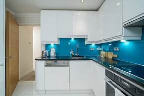 Great flat near St Pauls Cathedral