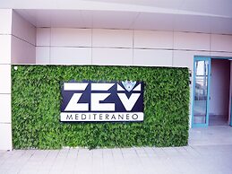Cnc Zev Apartment