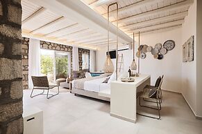 Nirome Luxury Suites