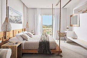 Nirome Luxury Suites