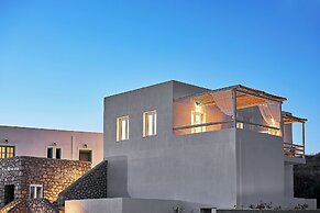 Nirome Luxury Suites