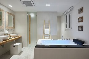 Nirome Luxury Suites