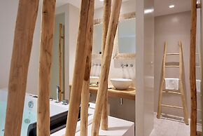 Nirome Luxury Suites