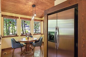 Star Haven Retreat 5 BDR Stunner!