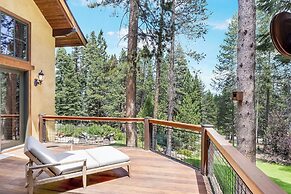 Star Haven Retreat 5 BDR Stunner!