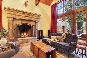 Star Haven Retreat 5 BDR Stunner!