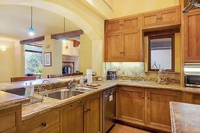 Star Haven Retreat 5 BDR Stunner!