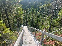 Indian Falls Chalets