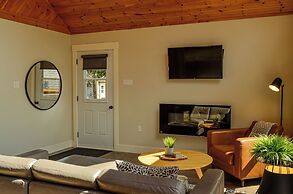 Indian Falls Chalets