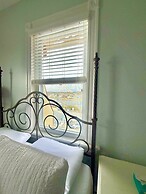 The Glen Cove Hotel & Restaurant